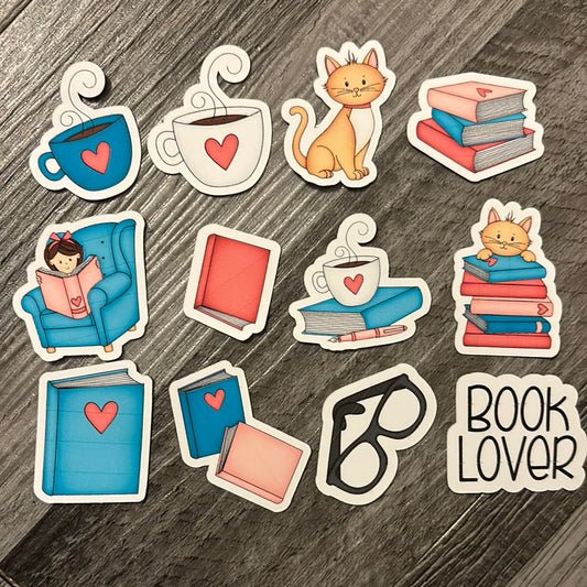 Book lovers & kitties!